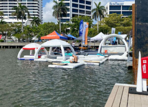 AquaBanas Inflatable yacht Docks with shade 1 933x675 1