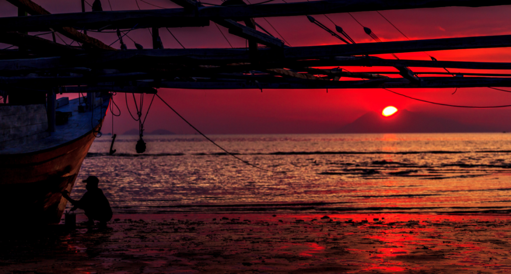 fixing a boat 1170x628 1